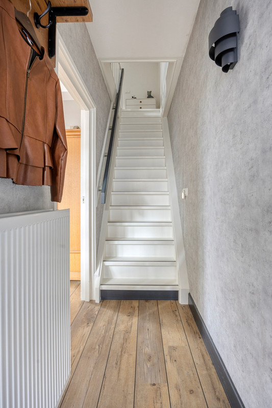 Twee-onder-één-kap te koop: Hilstraat 6, Oude-Tonge