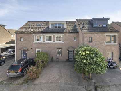 Raaimoeren 32