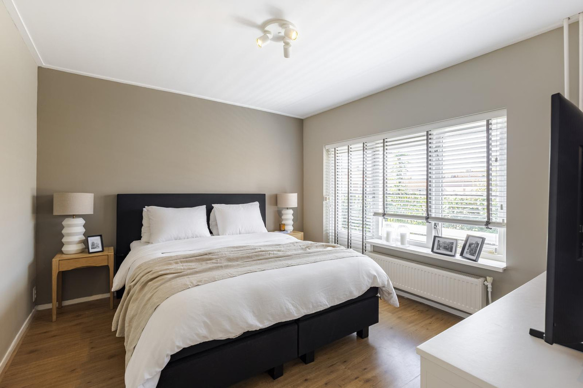 Hoekwoning te koop: Adama van Scheltemastraat 10, Sliedrecht