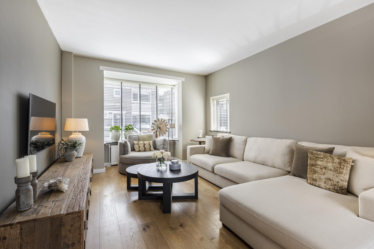 Hoekwoning te koop: Adama van Scheltemastraat 10, Sliedrecht