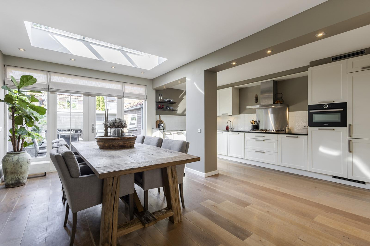 Hoekwoning te koop: Adama van Scheltemastraat 10, Sliedrecht