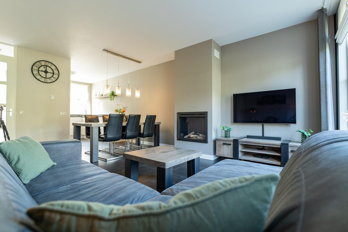 Tussenwoning te koop: Singelkade 84, Middelharnis