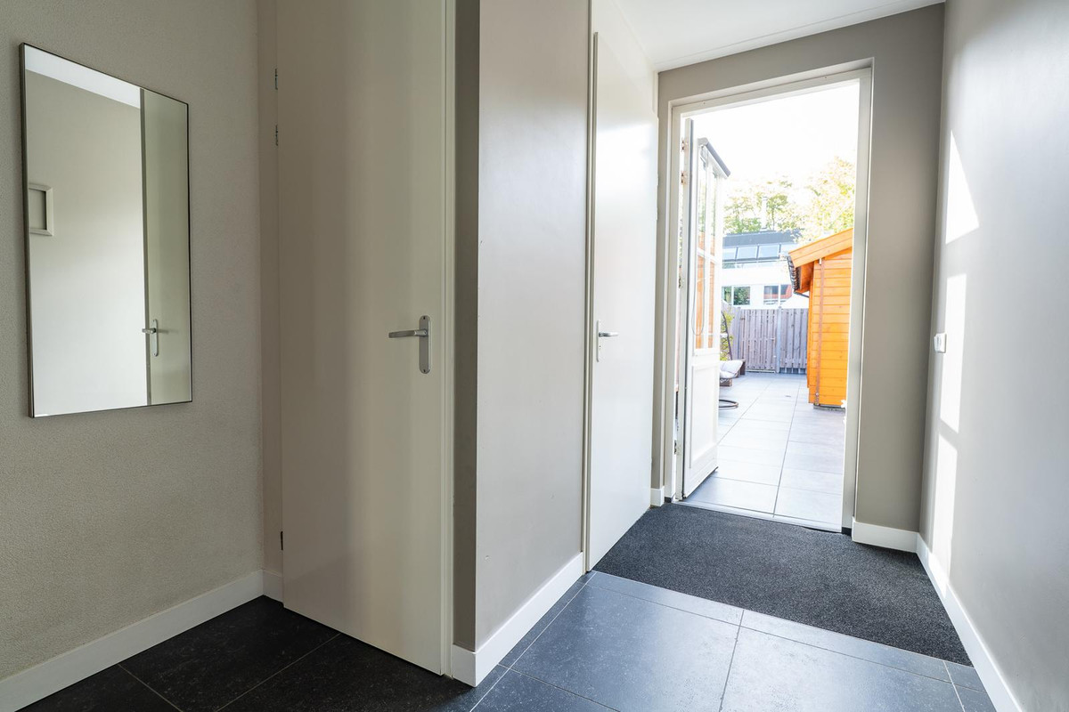 Tussenwoning te koop: Singelkade 84, Middelharnis