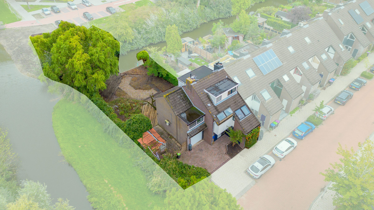 Hoekwoning te koop: Ottersveen 458, Spijkenisse