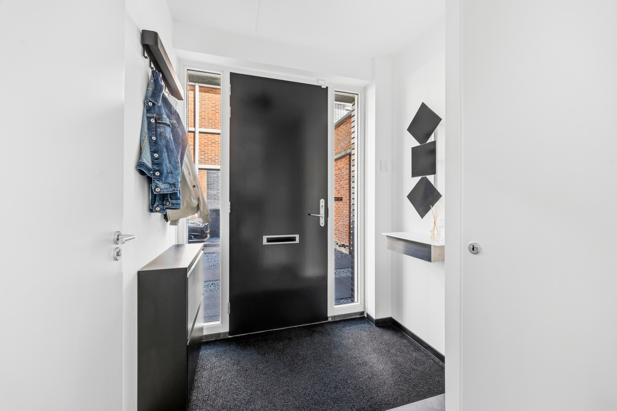 Tussenwoning te koop: Molenpolderstraat 10, 'S-Gravenhage