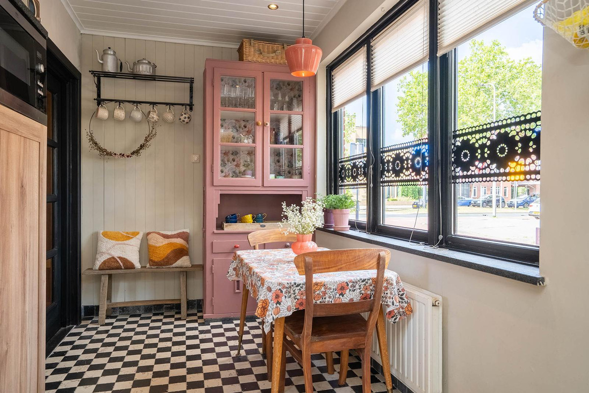 Twee-onder-één-kap te koop: Boddenkampsingel 112, Enschede
