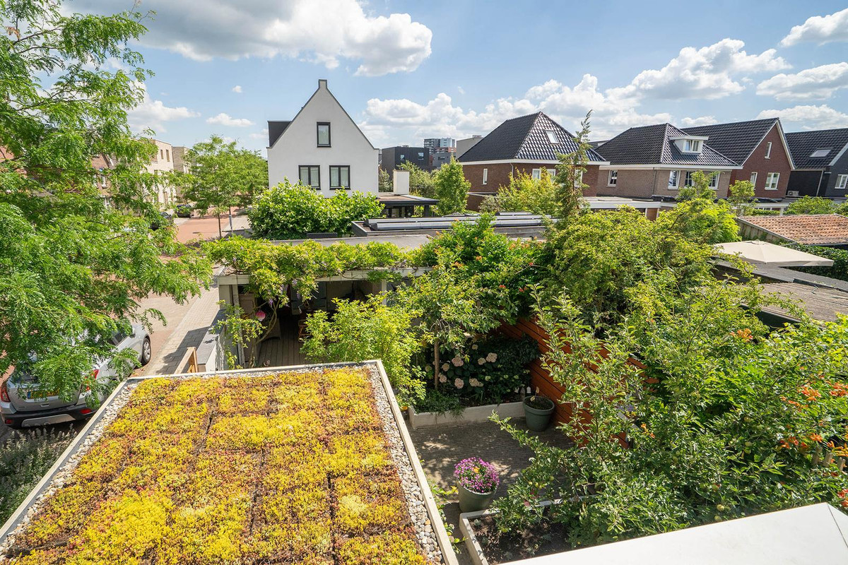 Twee-onder-één-kap te koop: Boddenkampsingel 112, Enschede
