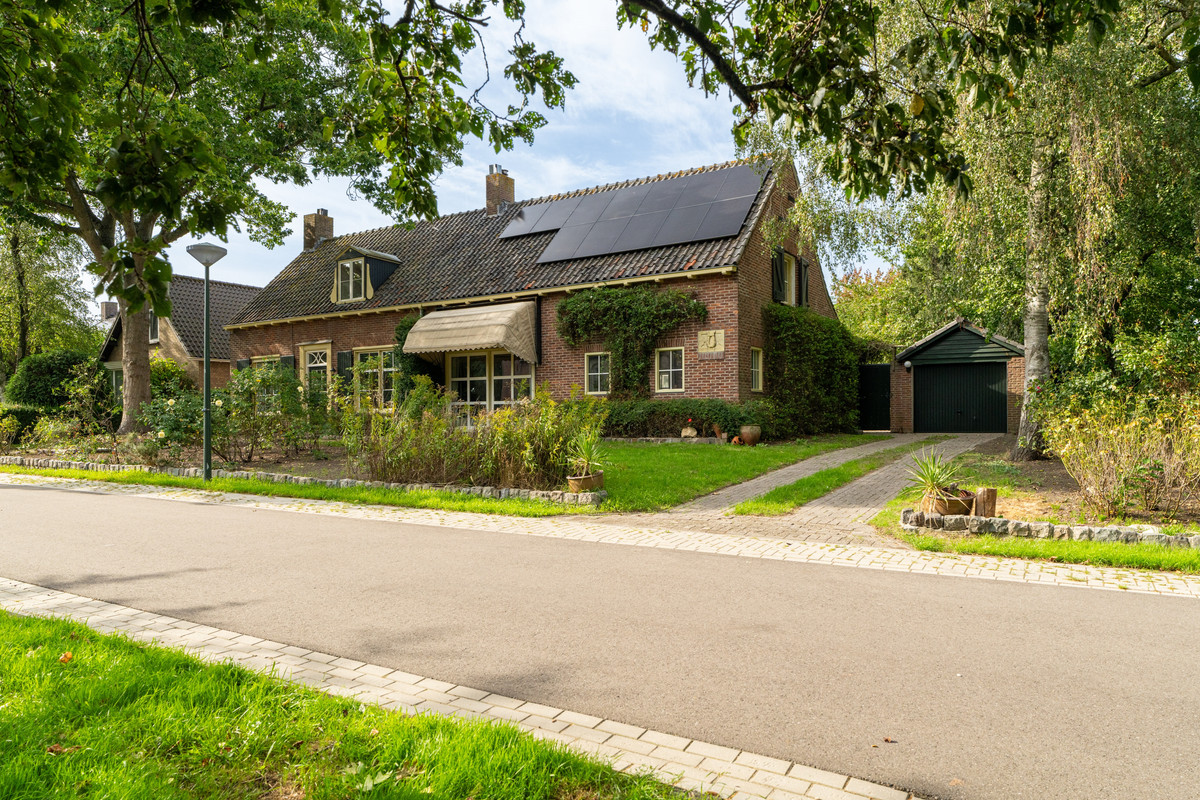Vrijstaande woning te koop: C.Branderhorststraat 16, Eethen