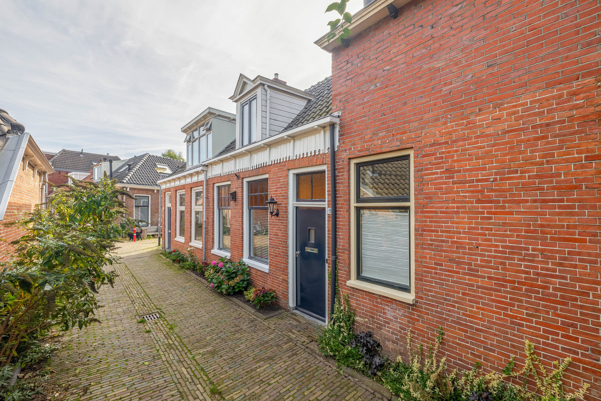 Tussenwoning te koop: Sophiastraat 5, Groningen