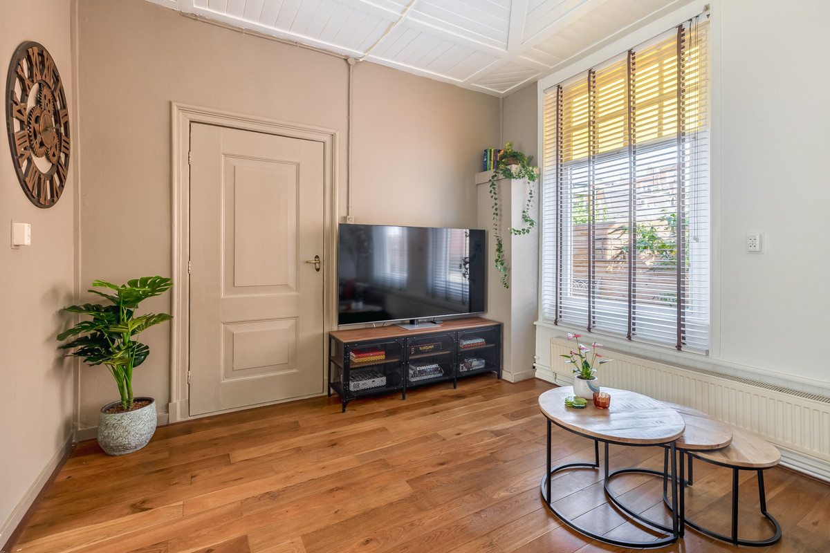 Tussenwoning te koop: Sophiastraat 5, Groningen