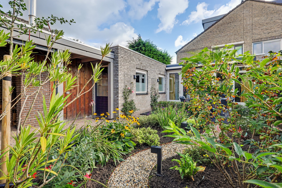 Hoekwoning te koop: Vendelier 23, Bergeijk