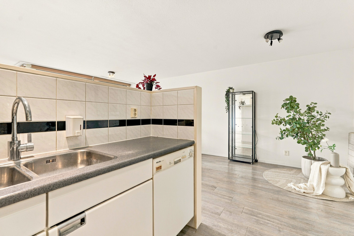 Appartement te koop: Kempenlaan 7, Amsterdam
