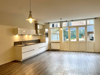 Lange Elisabethstraat 28