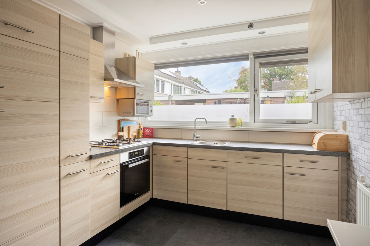 Tussenwoning te koop: Spoolderlanden 3, Enschede