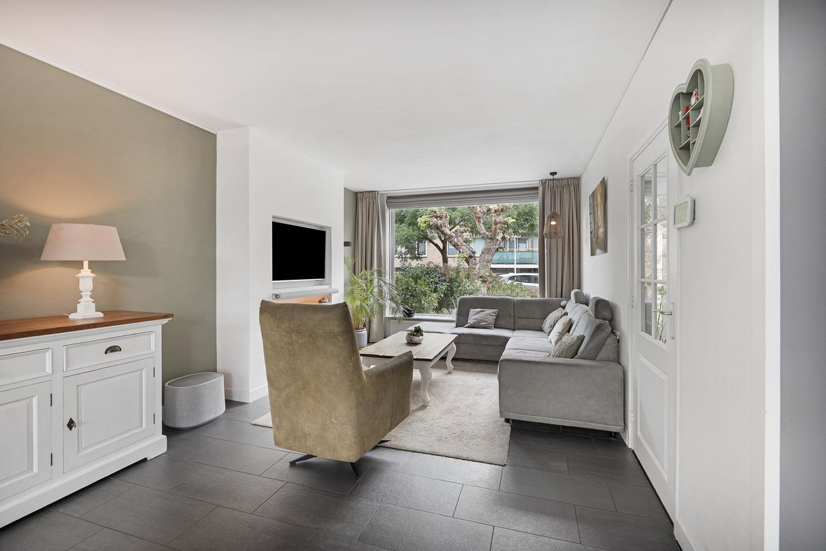 Tussenwoning te koop: Schaatsbaan 25, Barendrecht