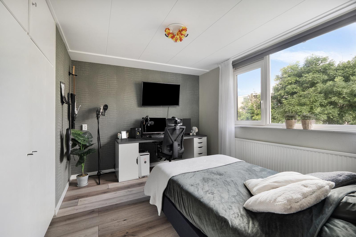 Tussenwoning te koop: Schaatsbaan 25, Barendrecht