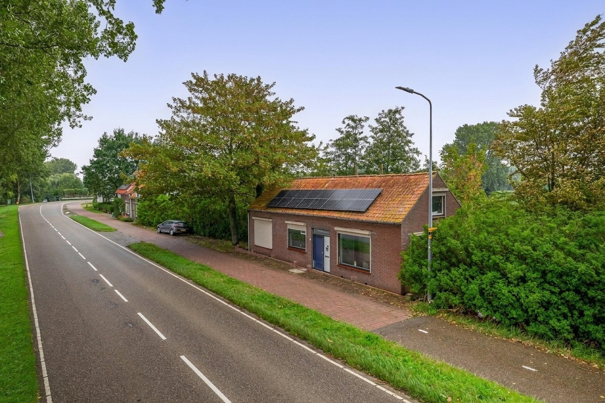 Vrijstaande woning te koop: Lieve Vrouwepoldersedijk 33, Stad Aan 'T Haringvliet