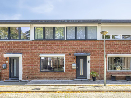 Valkenierstraat 13