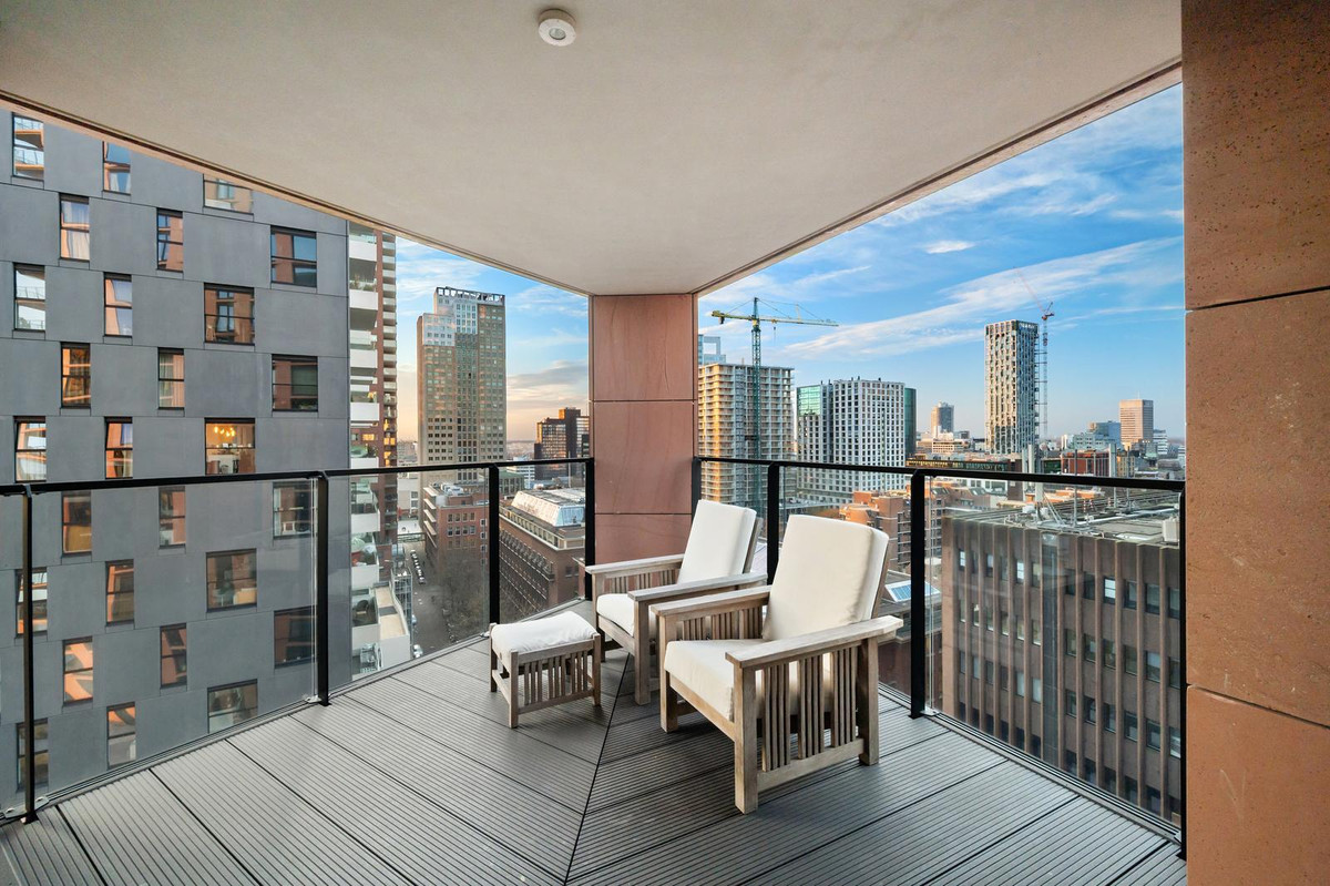 Appartement te koop: Wijnhaven 65B14, Rotterdam