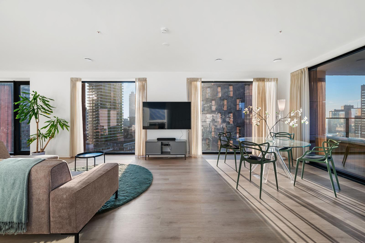 Appartement te koop: Wijnhaven 65B14, Rotterdam
