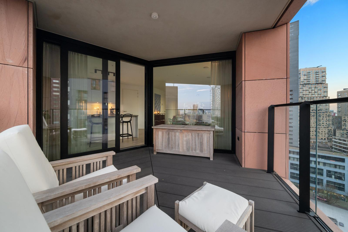 Appartement te koop: Wijnhaven 65B14, Rotterdam