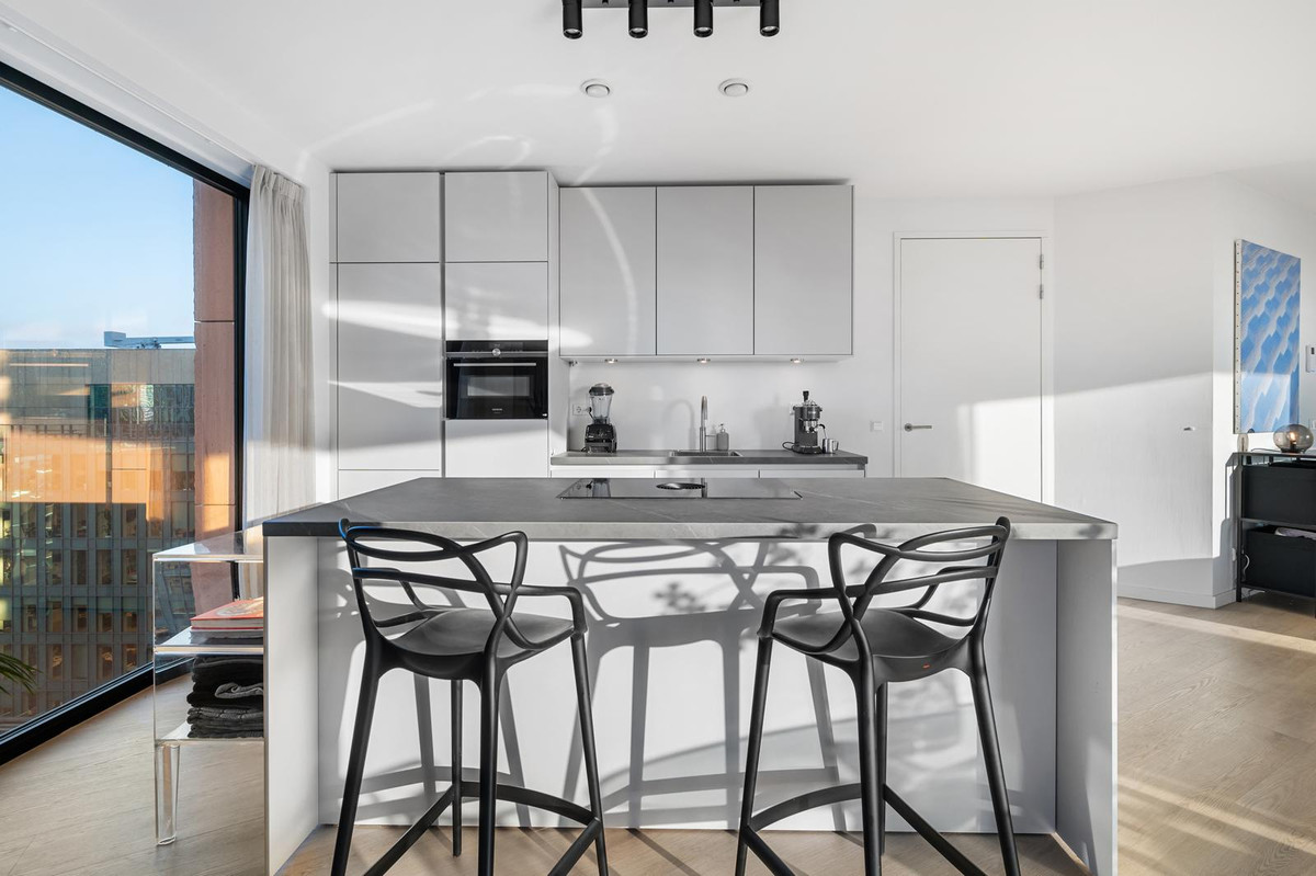Appartement te koop: Wijnhaven 65B14, Rotterdam