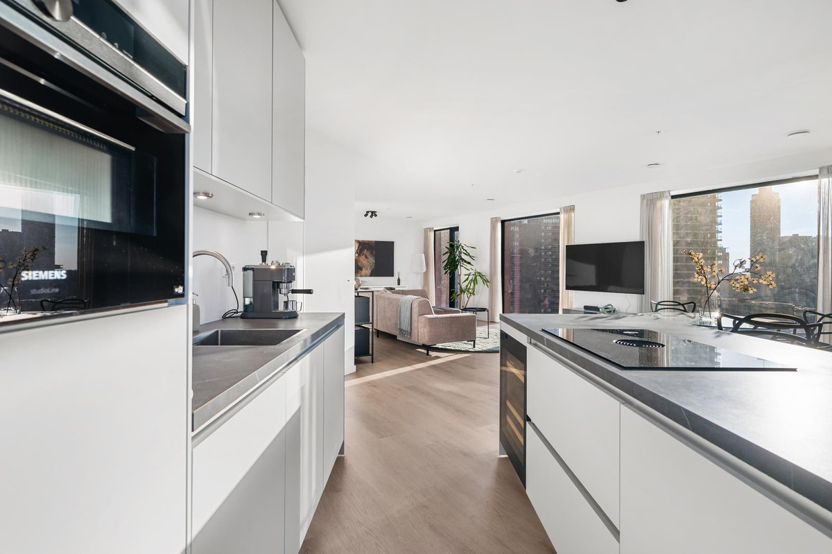 Appartement te koop: Wijnhaven 65B14, Rotterdam