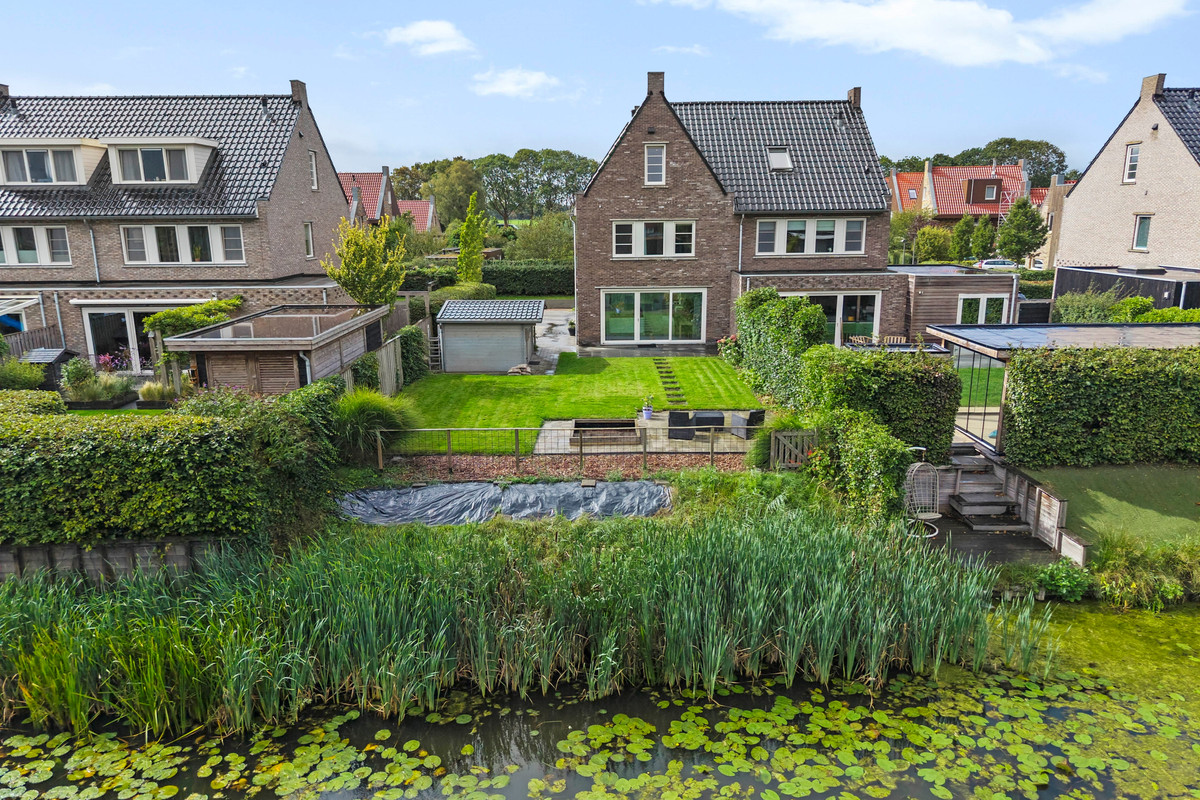 Twee-onder-één-kap te koop: Langs de erven 208, Meerstad