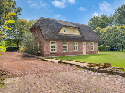 Den Hulst 93