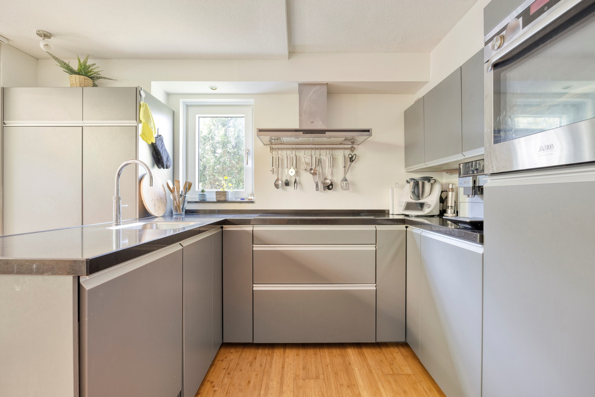 Hoekwoning te koop: Herikerberg 1, Zoetermeer