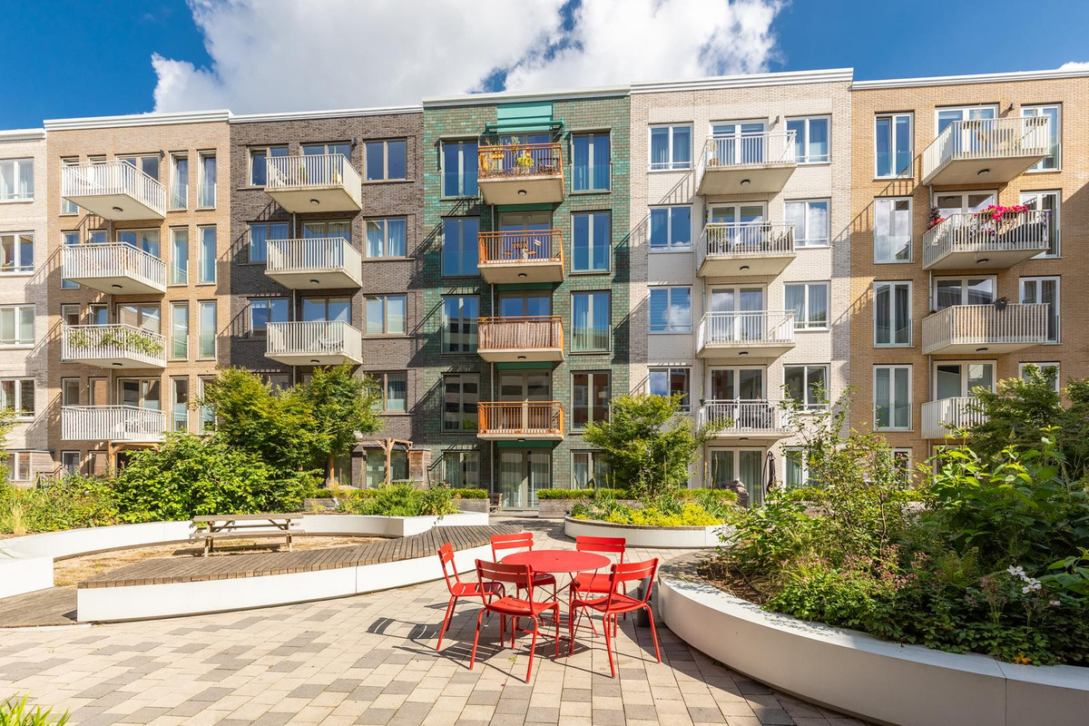 Appartement te koop: Bart van der Leckhof 58, Diemen