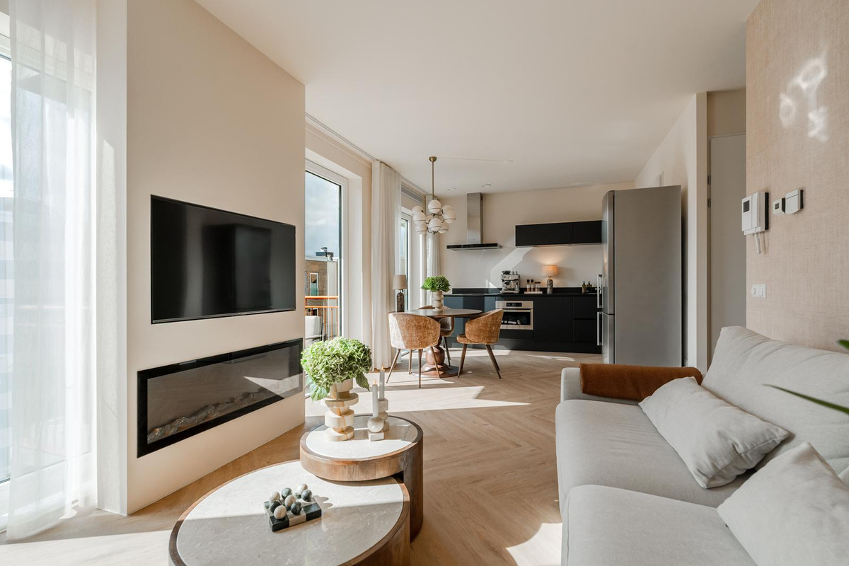 Appartement te koop: Bart van der Leckhof 58, Diemen