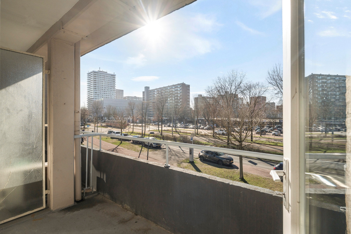 Appartement te koop: Papsouwselaan 39, Delft