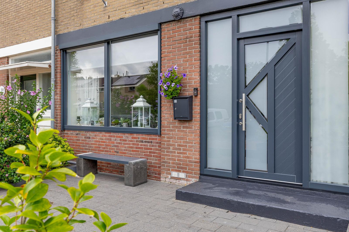 Tussenwoning te koop: Bryhoekstraat 22, Hellevoetsluis