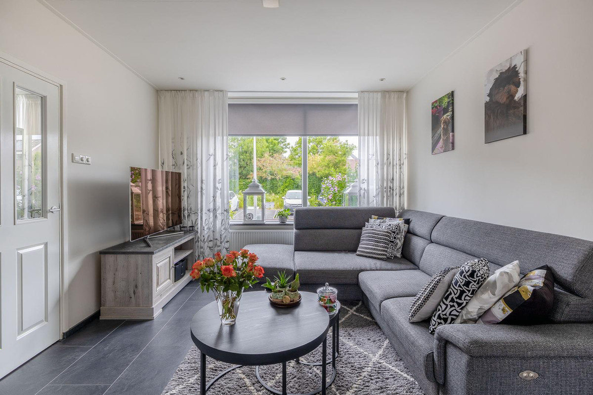 Tussenwoning te koop: Bryhoekstraat 22, Hellevoetsluis