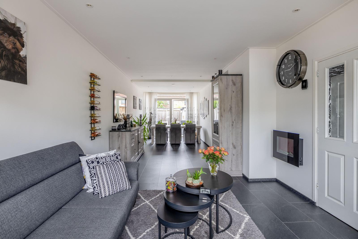 Tussenwoning te koop: Bryhoekstraat 22, Hellevoetsluis