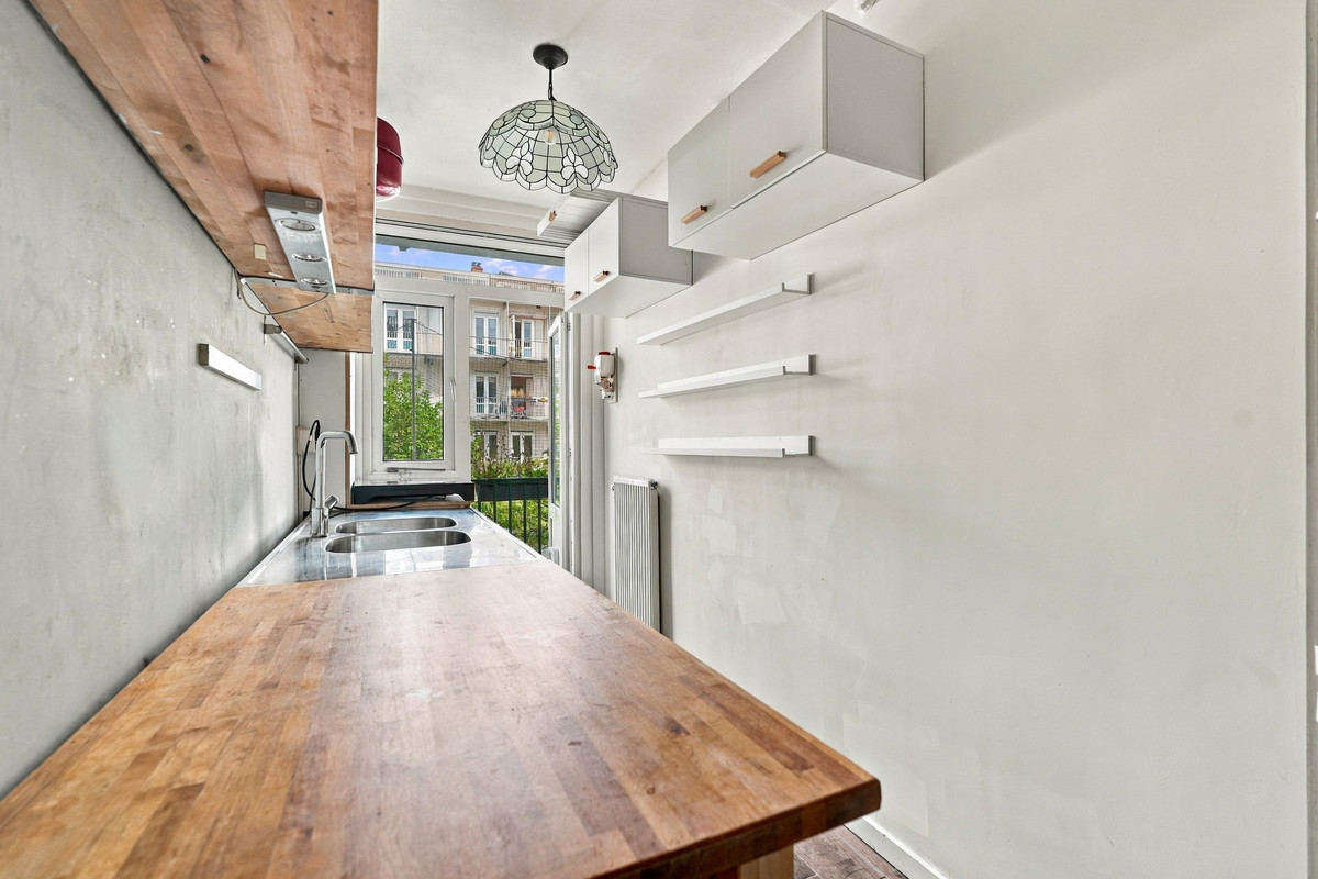 Studio te koop: Molukkenstraat 37-1, Amsterdam