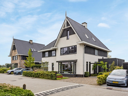 Visschouw 19