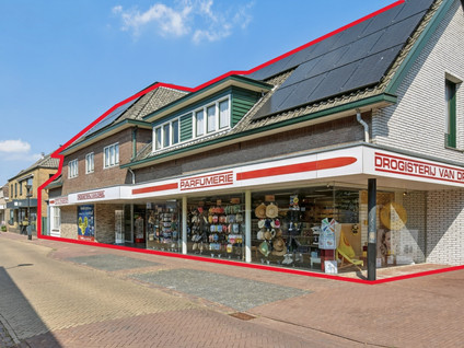 Grotestraat 30