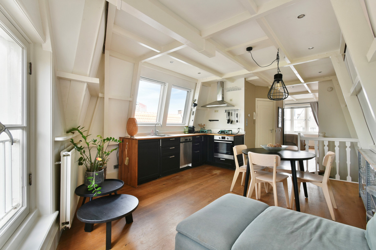 Studio te koop: Stromarkt 13D, Amsterdam