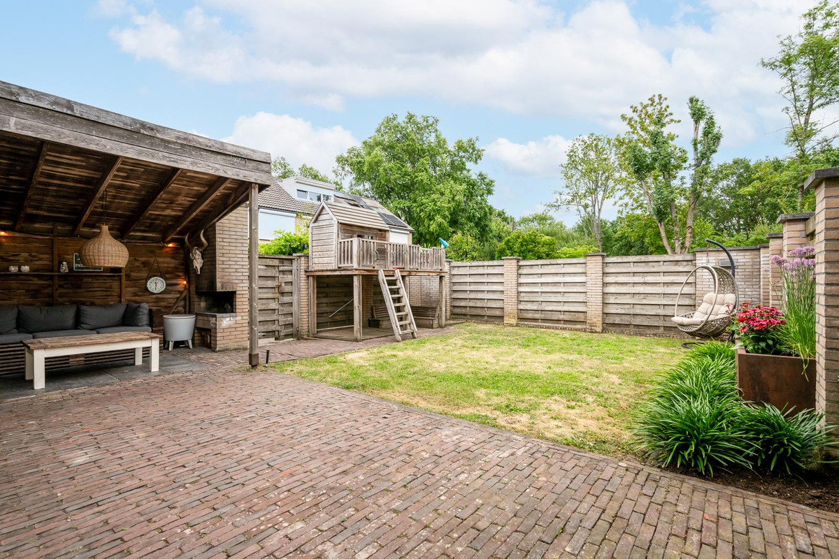 Hoekwoning te koop: Jagershof 2, Oss