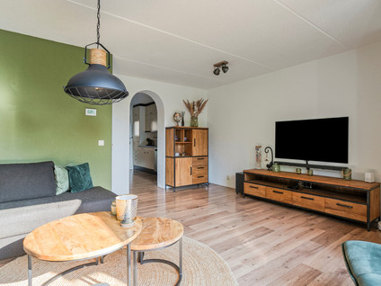 Doorsteek 22