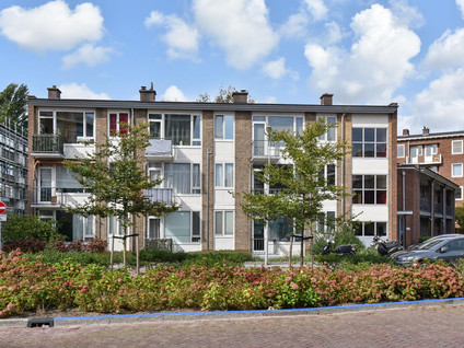 Uhlenbeckstraat 3