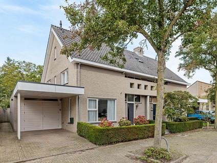 De Doelen 25