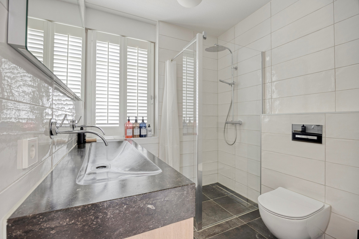 Hoekwoning te koop: Bergweg 55, Middelharnis