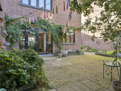 Bergstraat 1