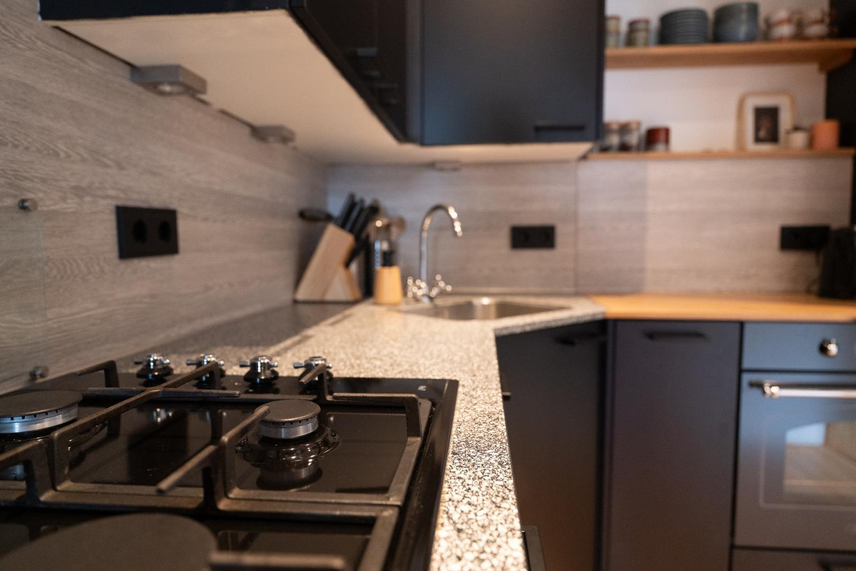 Tussenwoning te koop: Philipshoofjesweg 42, Dirksland