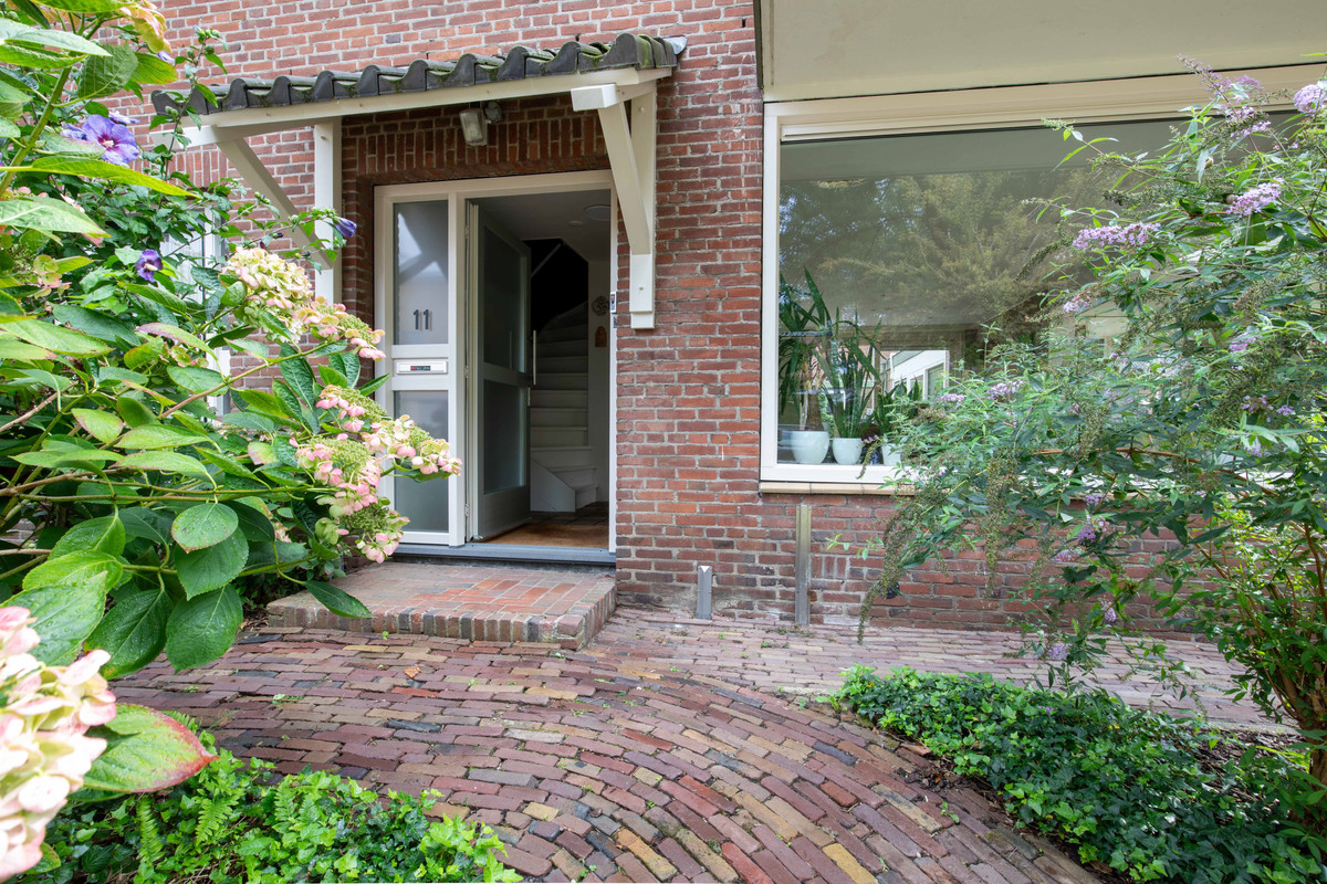 Hoekwoning te koop: Nicolaas Beetslaan 11, Uithoorn