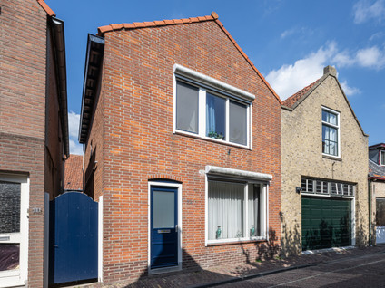 Oranjestraat 13