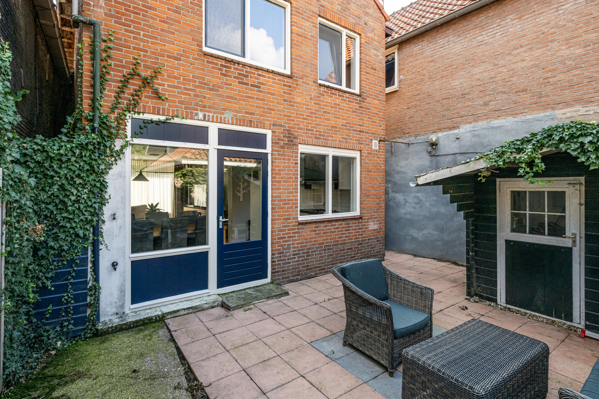 Vrijstaande woning te koop: Oranjestraat 13, Sommelsdijk